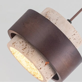 Suspension Celako™ Lucatrine | Luminaire de salle à manger en travertin jaune