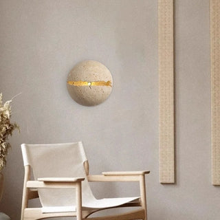 Celako™ Fessura Wall Light | Yellow Travertine Bedroom Lighting