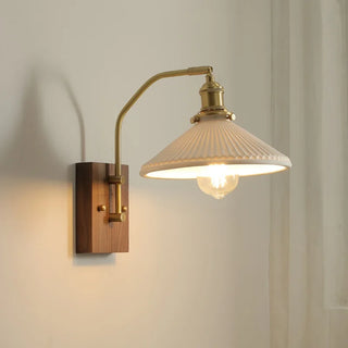 Celako™ Varnis Wall Light | Copper Bedroom Lighting