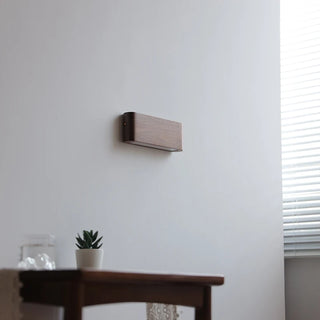 Celako™ Quadera Wall Light | Wood Bedside Lighting