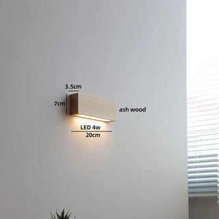 Celako™ Quadera Wall Light | Wood Bedside Lighting