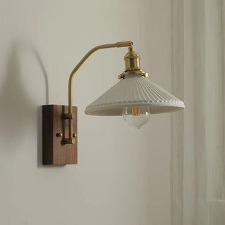Celako™ Varnis Wall Light | Copper Bedroom Lighting